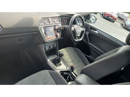 2020 Volkswagen Tiguan Allspace R-Line 2.0 TDI 150HP *AUTOMATIC, 7 SEATER, REAR VIEW CAMERA* €37,995