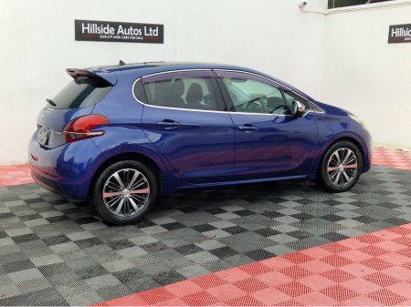 2017 Peugeot 208 ALLURE 1.2 PETROL 5DR AUTOMATIC €10,950 thumbnail