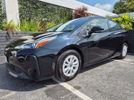 2020 Toyota Prius 1.8 HYBRID / S Safety Sense / TAX €180