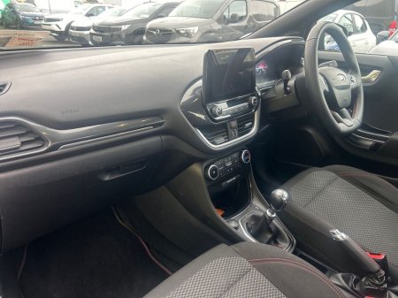 2023 Ford Puma - thumbnail 4