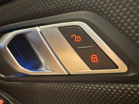 2022 BMW 3 Series 330e SE Pro Auto €22,900 thumbnail