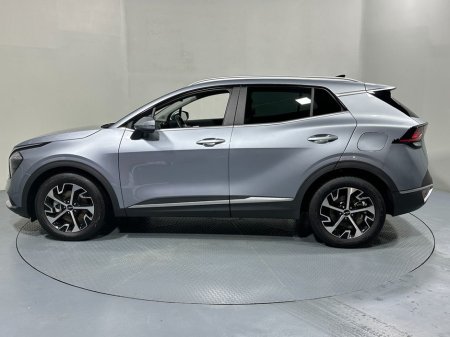 2025 Kia Sportage - thumbnail 4