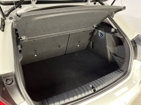 2023 BMW 1 Series 118i SE - Parking Sensors - Panoramic Sunroof - Climate Control - Cruise Control - Apple CarPlay/Android Auto €29,750 thumbnail