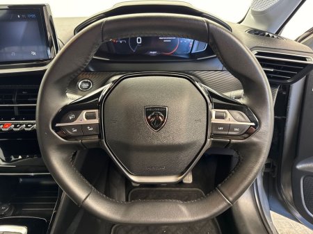 2024 Peugeot 208 - thumbnail 14