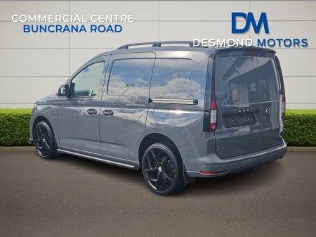 2023 Volkswagen Caddy - photo 2