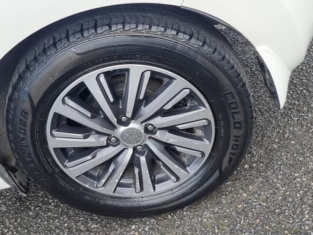 2013 Nissan Note - thumbnail 15