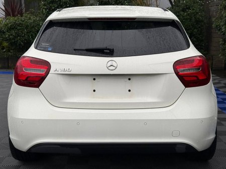 2017 Mercedes-Benz A Class A180 AMG-STYLE 1.6 AUTO // NEW 19" AMG-LINE ALLOYS // REVERSE CAMERA // HEATED HALF LEATHER SEATS €16,900 thumbnail