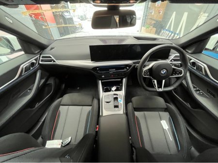 2025 BMW i4 - thumbnail 22