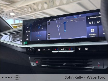 2025 Opel Grandland X GS 1.2 MHEV 136PS €47,885 thumbnail