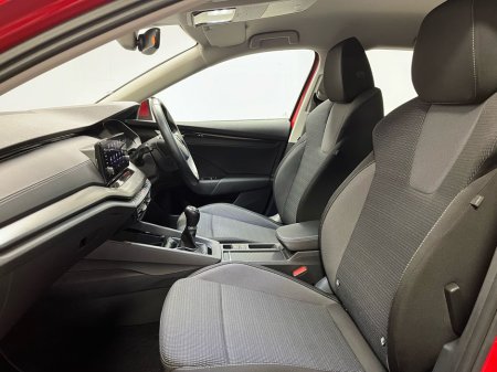 2023 Skoda Octavia Ambition Combi 1.0TSI 110BHP - Reversing Camera - Climate Control - Cruise Control - Auto Lights/Wipers - Apple CarPlay/Android Auto €25,950 thumbnail