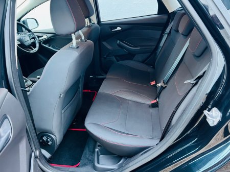 2015 Ford Focus 1.6 TDCI 95PS ZETEC S €7,450 thumbnail