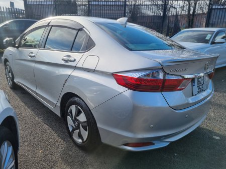 2016 Honda Grace - thumbnail 26