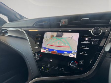 2020 Toyota Camry - thumbnail 14