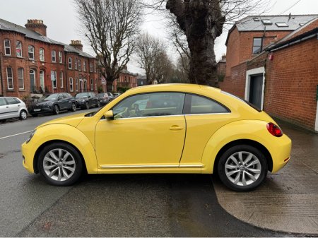 2013 Volkswagen Beetle 1.2tsi Automatic, Only 88kms, Only 88kms, New Nct 02/2027, Bluetooth, Apple Car Play, Android Auto, Reversing Camera, Full Leather, Heated Seats, Cruise Control, Alloys, A/C, Service & Warranty, SIMI, €10,950 thumbnail