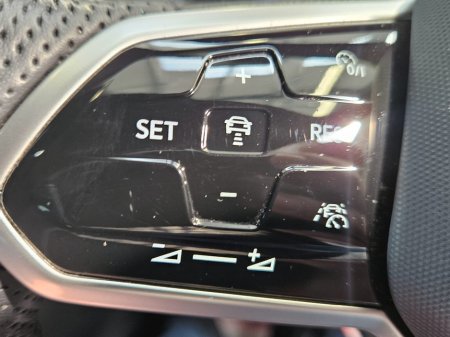 2023 Volkswagen Tiguan - thumbnail 11