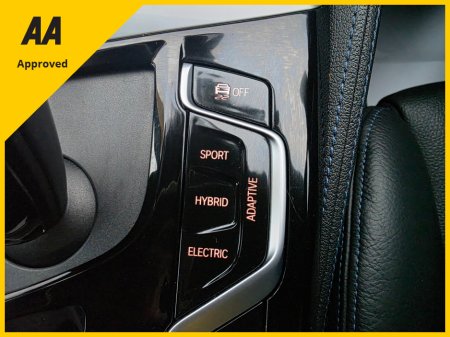 2022 BMW 5 Series - thumbnail 31