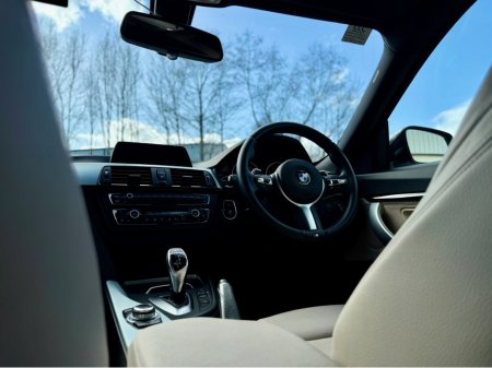 2016 BMW 3 Series - thumbnail 11