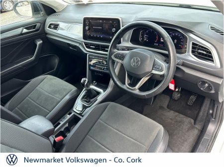 2024 Volkswagen T-Roc - thumbnail 16