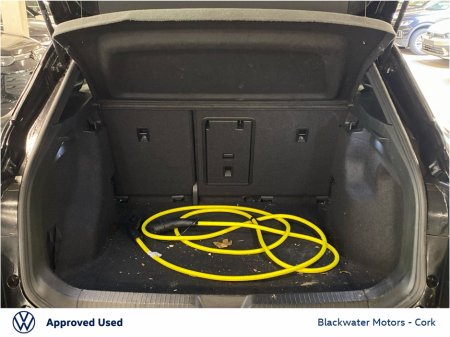 2023 Volkswagen ID.4 - thumbnail 10