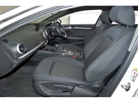 2021 Audi A3 1.4 TFSI S-TRONIC 4DR *LOW MILEAGE*DIG DASH*REVERSE CAM*PARK SENSORS* thumbnail