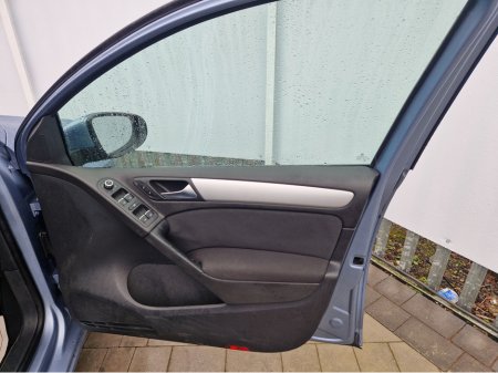 2012 Volkswagen Golf 1.2 PETROL AUTO €8,995 thumbnail
