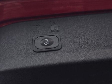 2017 Ford Kuga 2.0TDCI 150PS Titanium €13,950 thumbnail