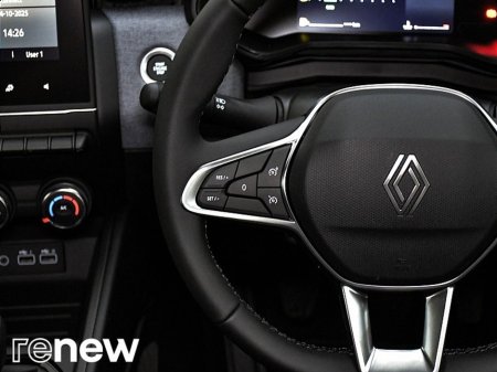 2025 Renault Clio - thumbnail 20