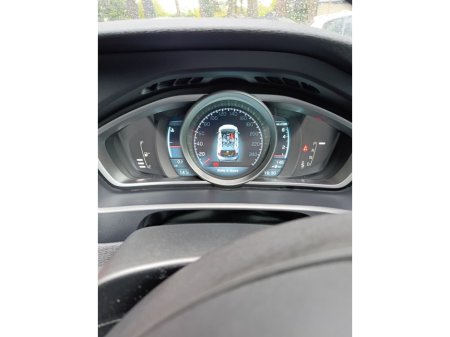 2014 Volvo V40 - thumbnail 16