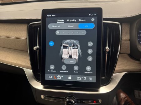 2026 Volvo XC90 - thumbnail 18