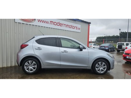 2017 Mazda Mazda2 - thumbnail 11