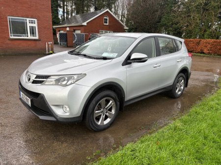 2015 Toyota Rav4 2.0 D-4D AURA 2WD 4DR €14,950 thumbnail