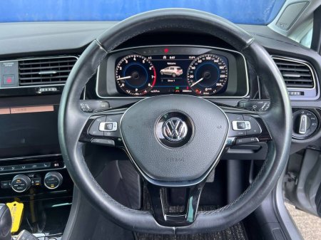2019 Volkswagen Golf - thumbnail 4