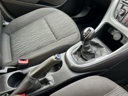 2017 Opel Astra - thumbnail 10