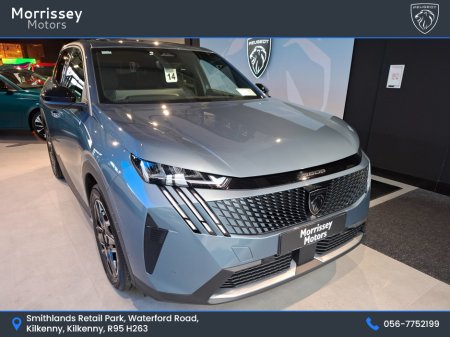 2024 Peugeot 2008 ALLURE 1.2 €36,950 thumbnail