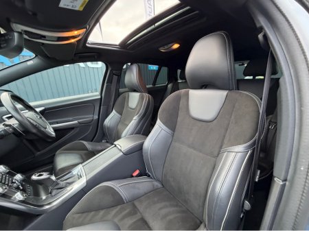 2017 Volvo V60 - thumbnail 43