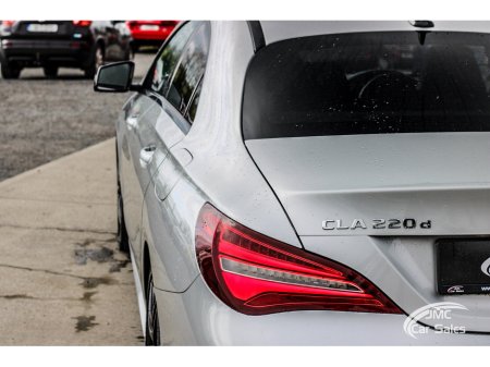 2017 Mercedes-Benz CLA Class - thumbnail 15