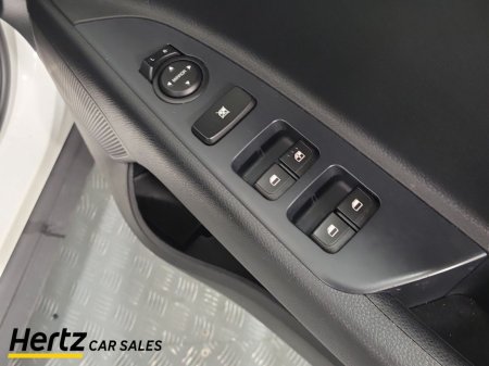 2024 Kia Stonic - thumbnail 19