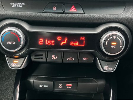 2018 Kia Stonic - thumbnail 16