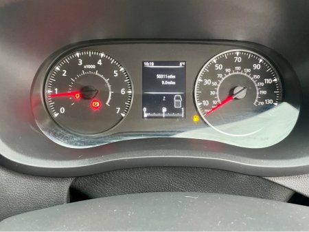 2023 Renault Master LM35 BUSINESS+ 2.3 BLUE DCI 135PS LWB €20,000 thumbnail