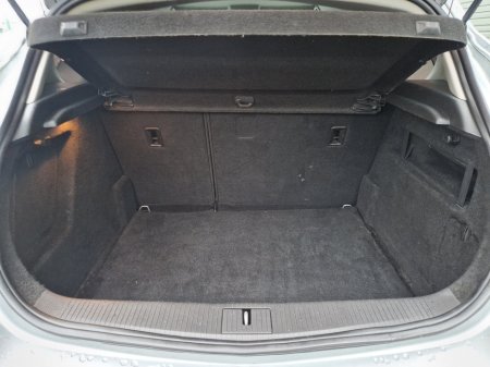 2014 Vauxhall Astra  €5,250 thumbnail