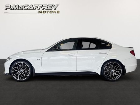 2015 BMW 3 Series - thumbnail 8