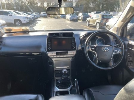 2022 Toyota Landcruiser LAND CRU CRUISER LWB C COMMERCIAL 4DR €38,572 thumbnail