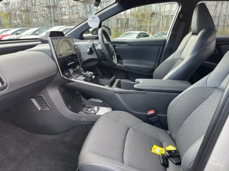 2024 Toyota bZ4X - thumbnail 7