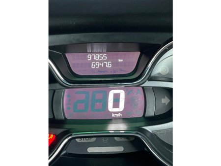 2015 Renault Captur 20 R20 SIGNATURE TCE 90 2015 4DR €9,750 thumbnail