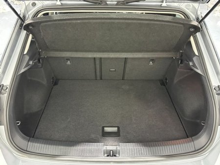 2025 Volkswagen T-Roc - thumbnail 28