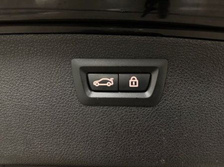 2015 BMW 3 Series - thumbnail 19