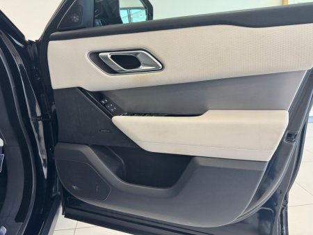 2023 Land Rover Range Rover Velar - thumbnail 13