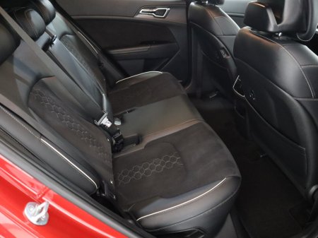 2023 Kia Sportage *65* GT-LINE PHEV 4X4 €31,800 thumbnail