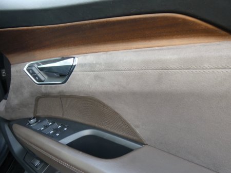 2022 Audi e-tron - thumbnail 16