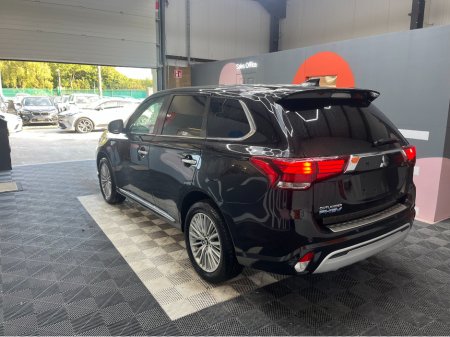 2019 Mitsubishi Outlander €20950! 2019 MITSUBISHI OUTLANDER PHEV 2.4L HYBRID / 92K KMS / HEATED SEATS, LANE ASSIST, REVERSE CAMERA & MORE €20,950